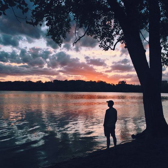 How Eric Mueller Takes Incredible Photos With His iPhone