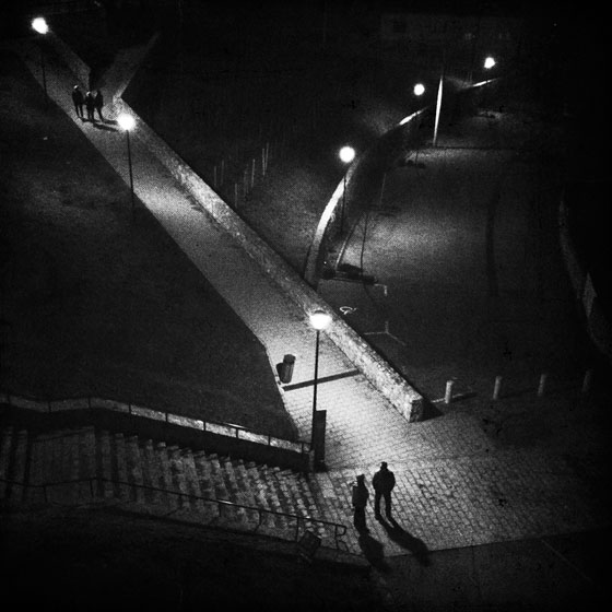 But it all depends on what kind of night and low light we talking about for example in blue hour with the warm colors of street lights the hipstamatic But it all depends on what kind of night and low light we talking about for example in blue hour with the warm colors of street lights the hipstamatic