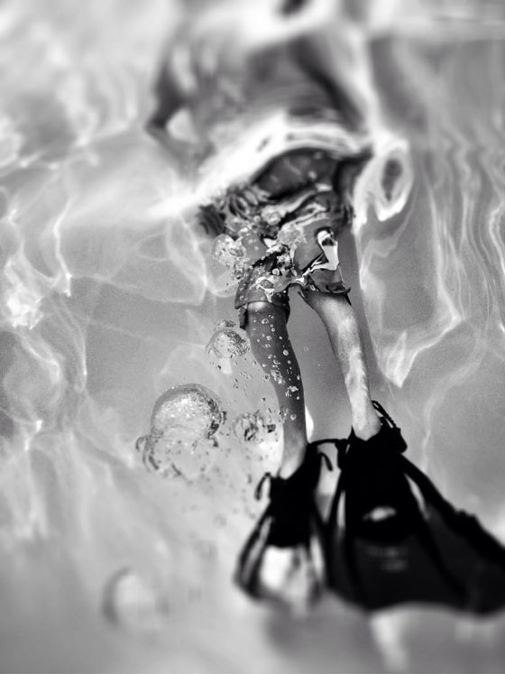 How To Take Fascinating Underwater iPhone Photos